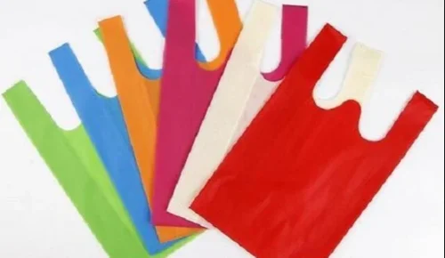non-woven-w-cut-bags-t-shirt-bags-1000x1000 (1)